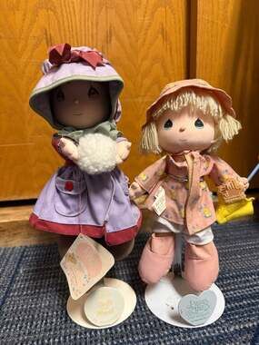 Lot of 2 Vintage Precious Moments Dolls